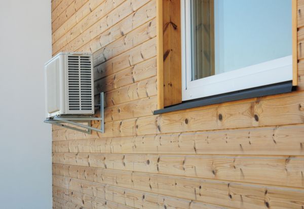Exterior Paneling Installation in Vista