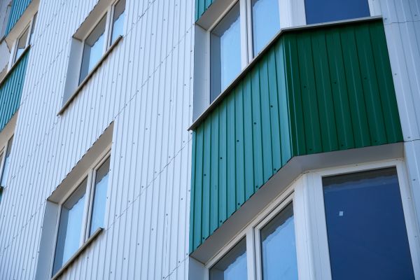 Building Siding Installation in Vista