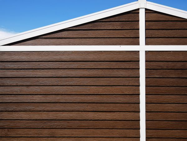 Hardwood Siding Installation in Vista