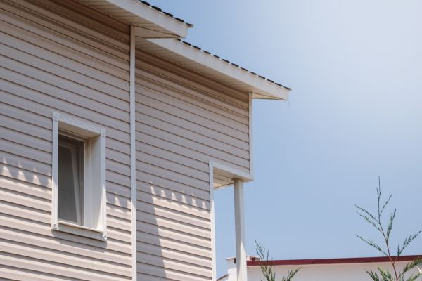 Cost of Vinyl Siding Repair in Vista